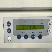 Eppendorf 5810R Refrigerated Centrifuge image 2